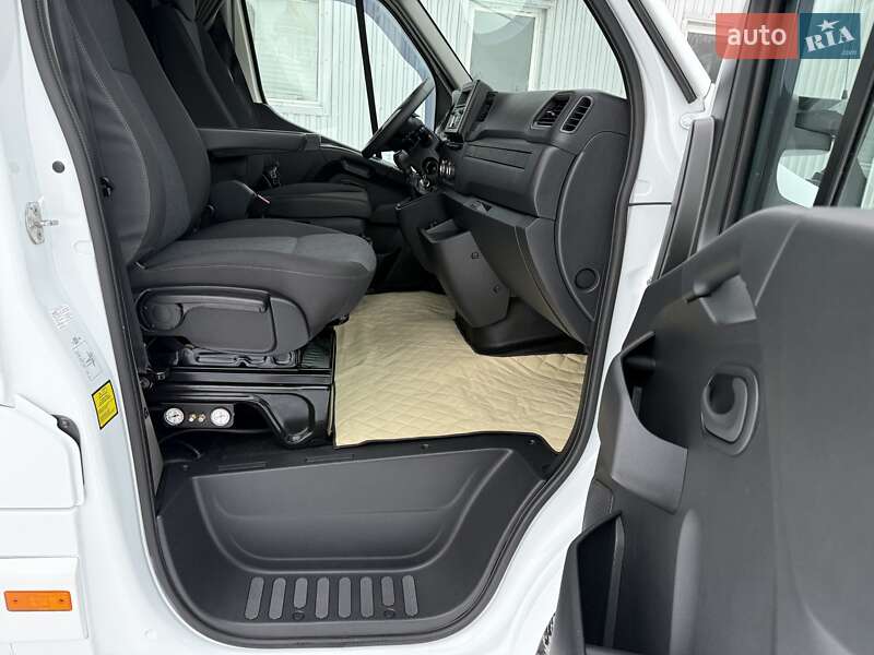 Тентований Renault Master 2022 в Ковелі