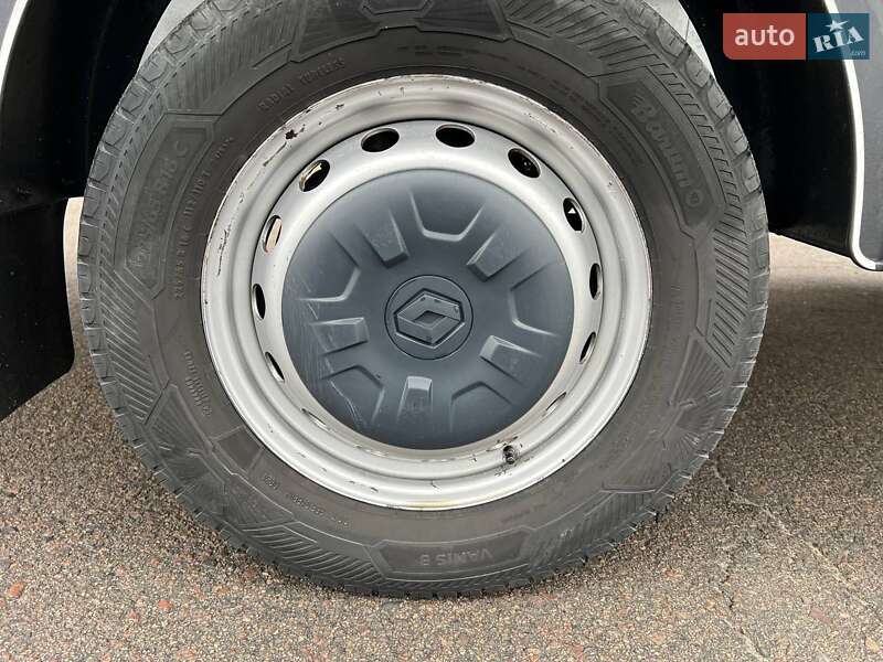 Тентованый Renault Master 2021 в Киеве