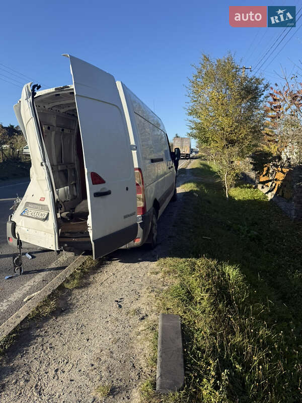 Микроавтобус грузовой (до 3,5т) Renault Master 2016 в Львове