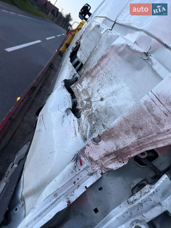 Микроавтобус грузовой (до 3,5т) Renault Master 2016 в Львове