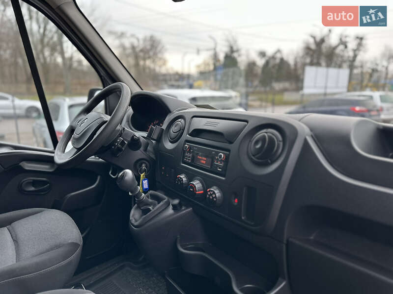 Грузовой фургон Renault Master 2019 в Ровно