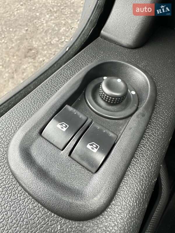 Вантажний фургон Renault Master 2018 в Білогородці