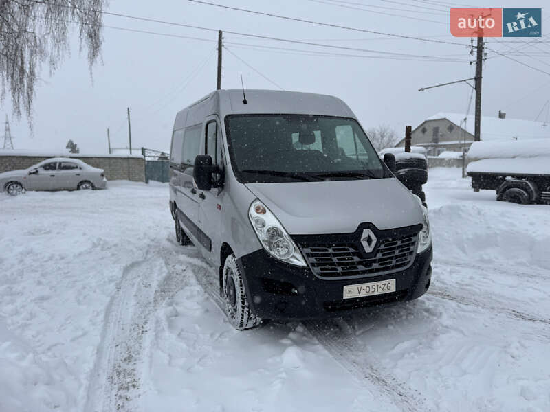 Грузопассажирский фургон Renault Master 2019 в Дубно