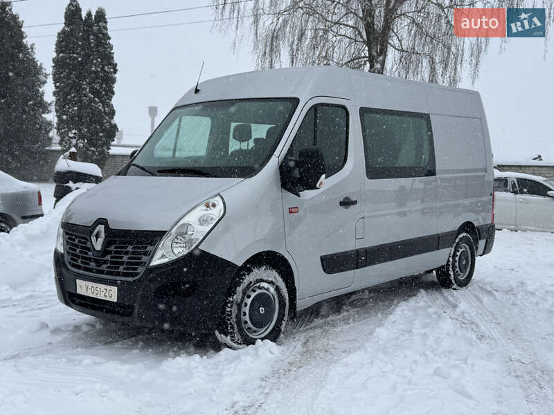 Грузопассажирский фургон Renault Master 2019 в Дубно