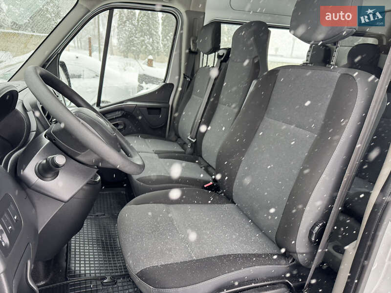 Грузопассажирский фургон Renault Master 2019 в Дубно