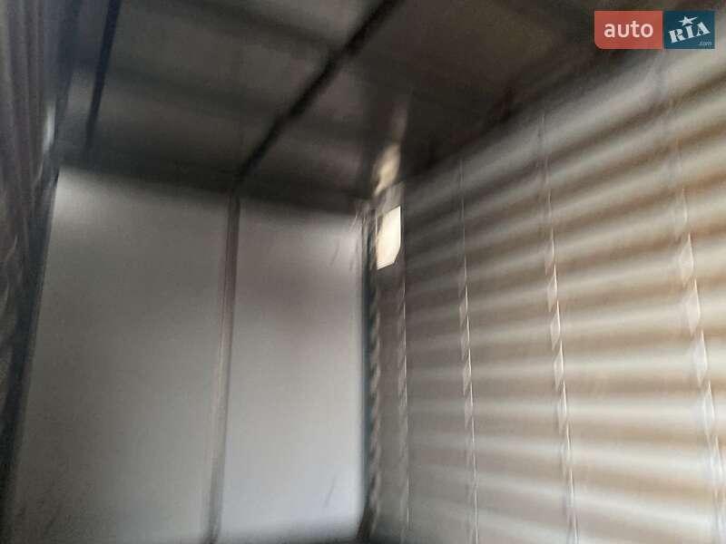 Грузовой фургон Renault Master 2018 в Хусте