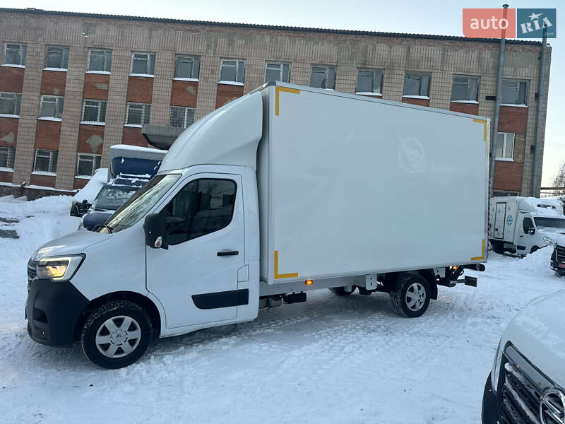 Грузовой фургон Renault Master 2022 в Ровно