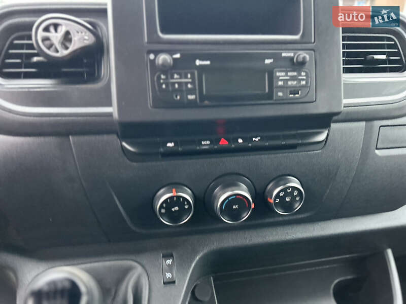 Вантажний фургон Renault Master 2023 в Стрию фото 44 Вантажний фургон Renault Master 2023 в Стрию