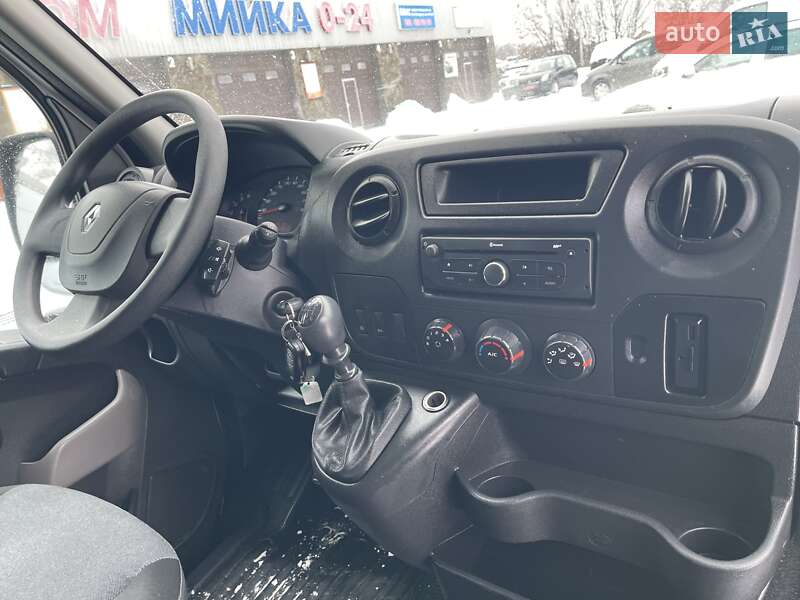 Грузовой фургон Renault Master 2018 в Луцке