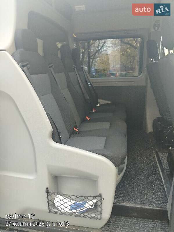 Грузопассажирский фургон Renault Master 2017 в Новом Роздоле