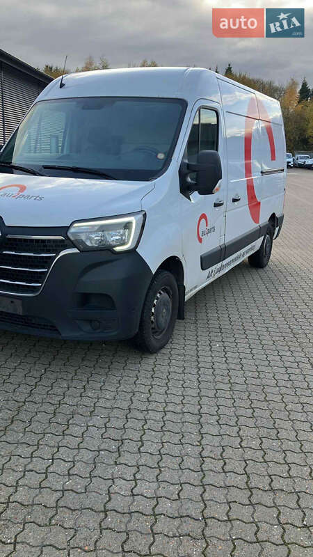 Renault Master 2020