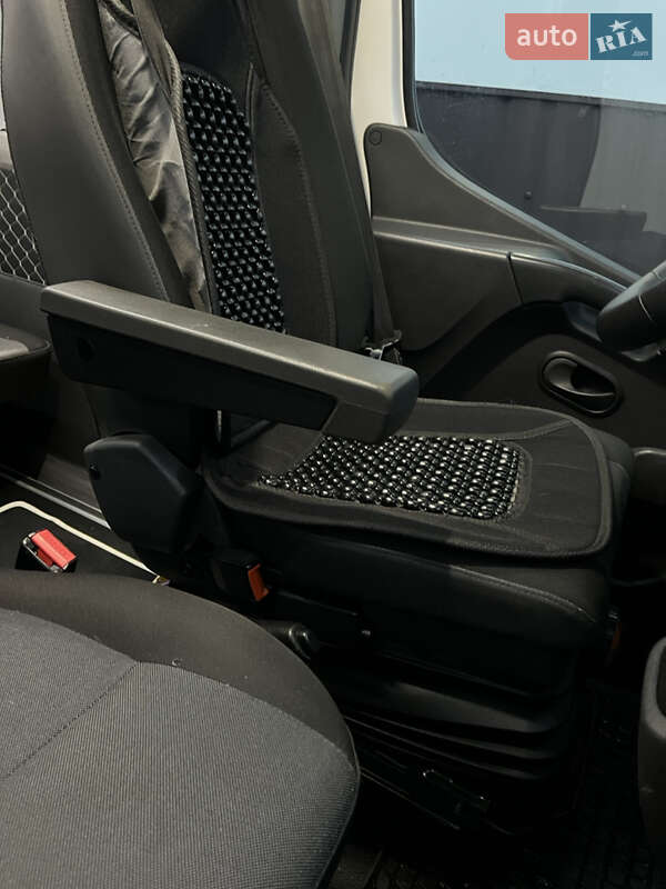 Інші автобуси Renault Master 2020 в Костопілі