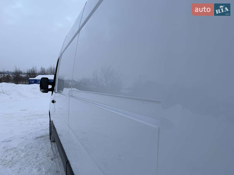 Грузовой фургон Renault Master 2021 в Дубно