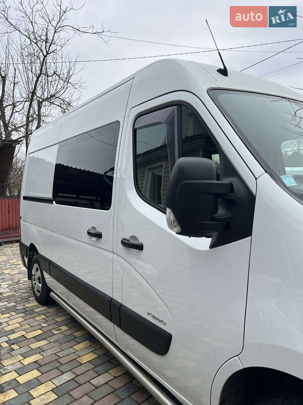 Мінівен Renault Master 2011 в Коломиї