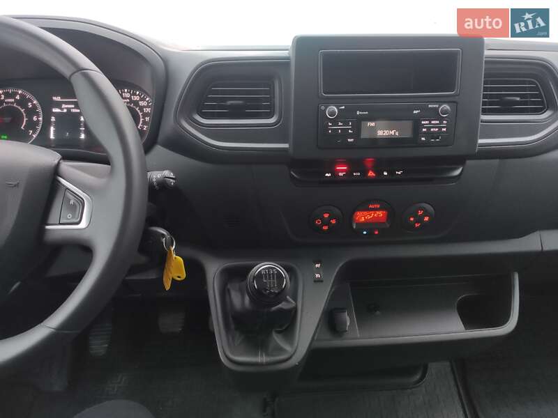 Грузовой фургон Renault Master 2022 в Бердичеве