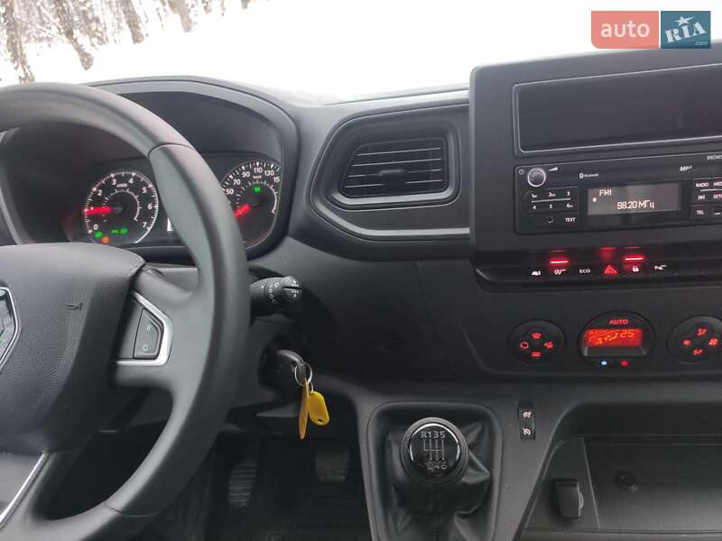Грузовой фургон Renault Master 2022 в Бердичеве