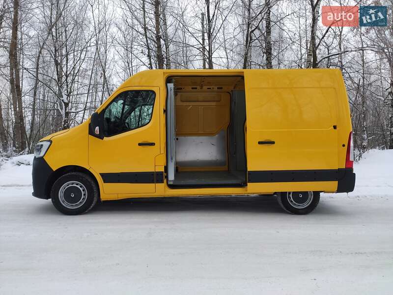 Грузовой фургон Renault Master 2022 в Бердичеве