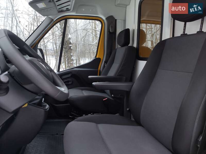 Грузовой фургон Renault Master 2022 в Бердичеве