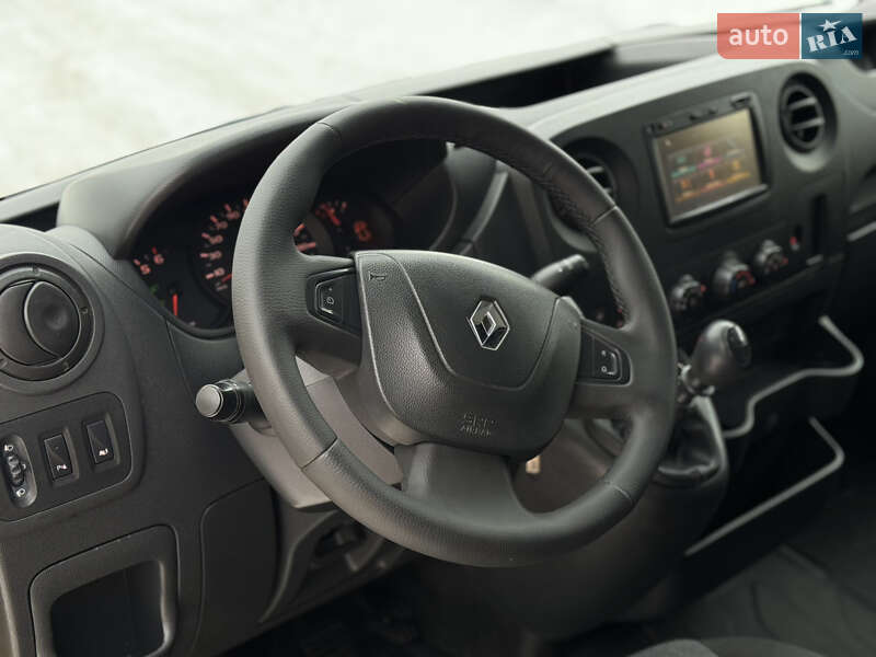 Грузовой фургон Renault Master 2018 в Мукачево