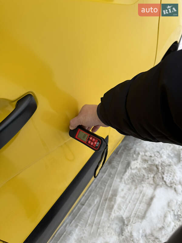 Грузовой фургон Renault Master 2018 в Мукачево