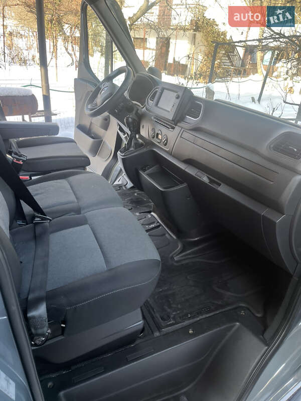 Микровэн Renault Master 2022 в Новом Роздоле