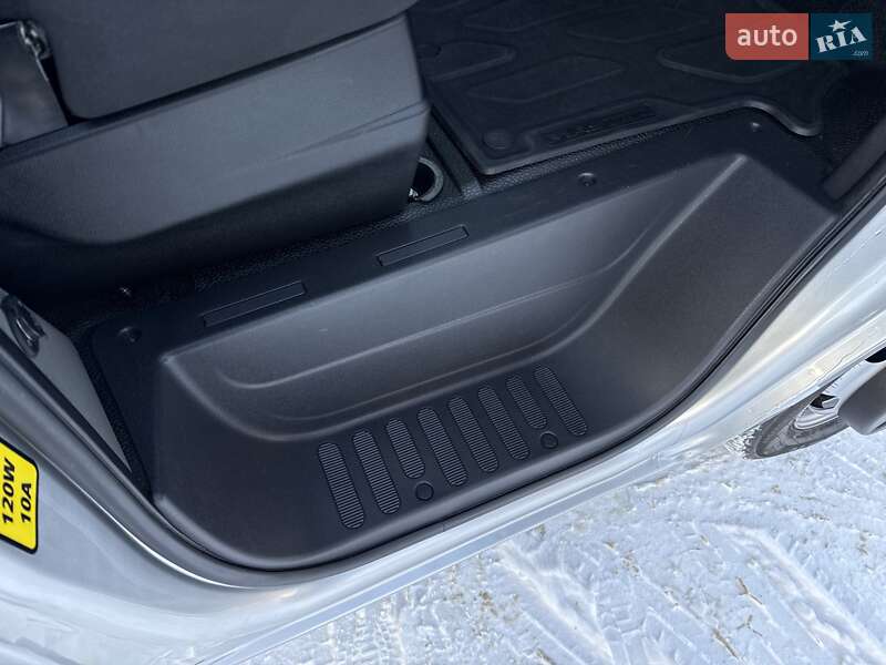 Тентований Renault Master 2022 в Ковелі