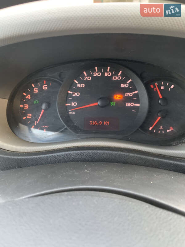 Вантажний фургон Renault Master 2016 в Кременчуці