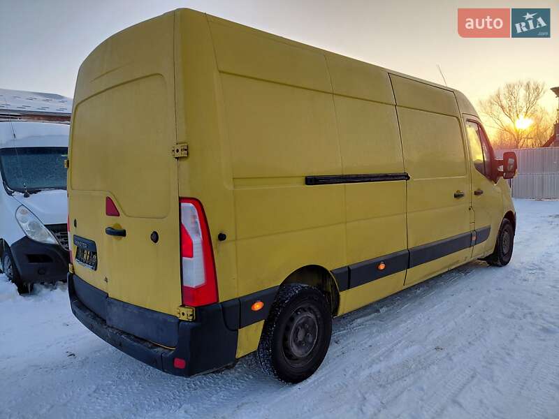 Вантажний фургон Renault Master 2017 в Івано-Франківську