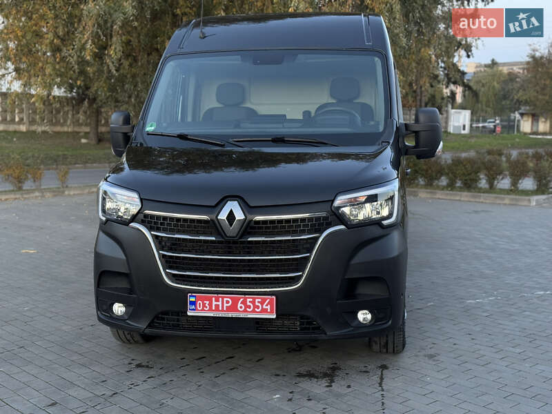 Вантажний фургон Renault Master 2022 в Луцьку