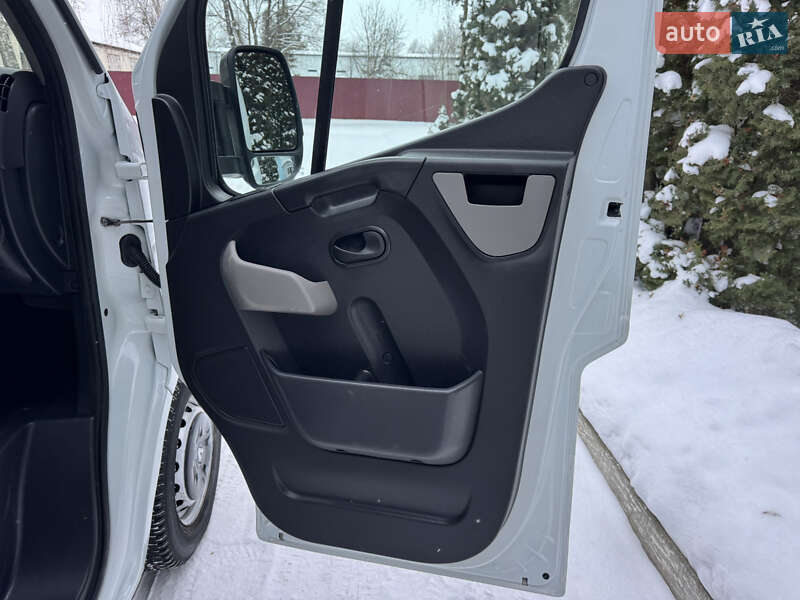 Рефрижератор Renault Master 2017 в Корце