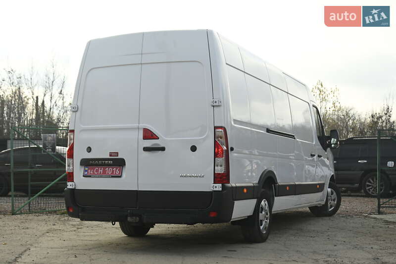 Вантажний фургон Renault Master 2020 в Бердичеві