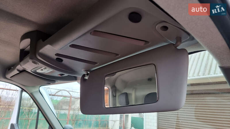 Вантажний фургон Renault Master 2019 в Житомирі