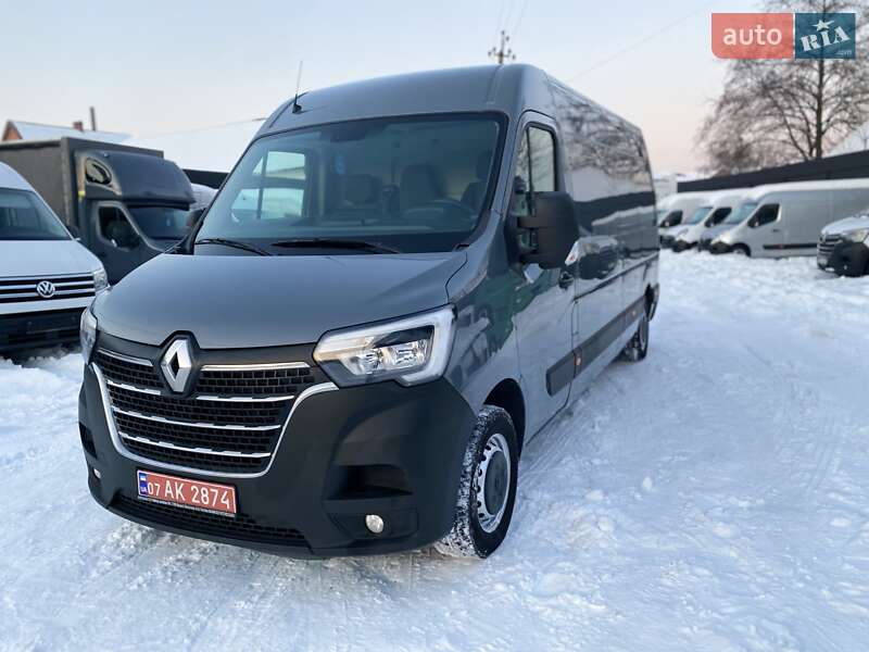Вантажний фургон Renault Master 2021 в Хусті