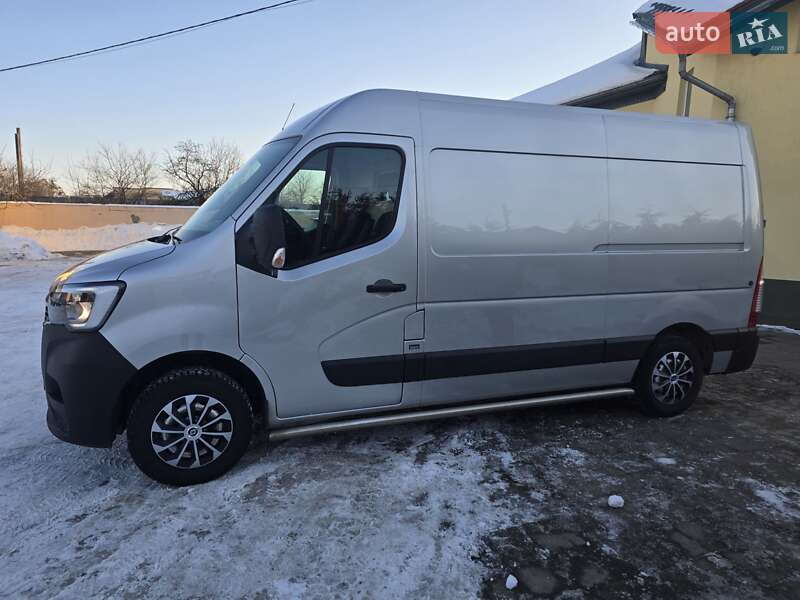 Грузовой фургон Renault Master 2022 в Стрые