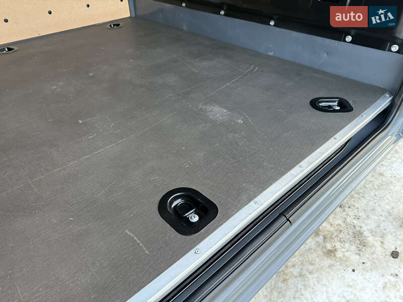 Вантажний фургон Renault Master 2021 в Дубні фото 130 Вантажний фургон Renault Master 2021 в Дубні