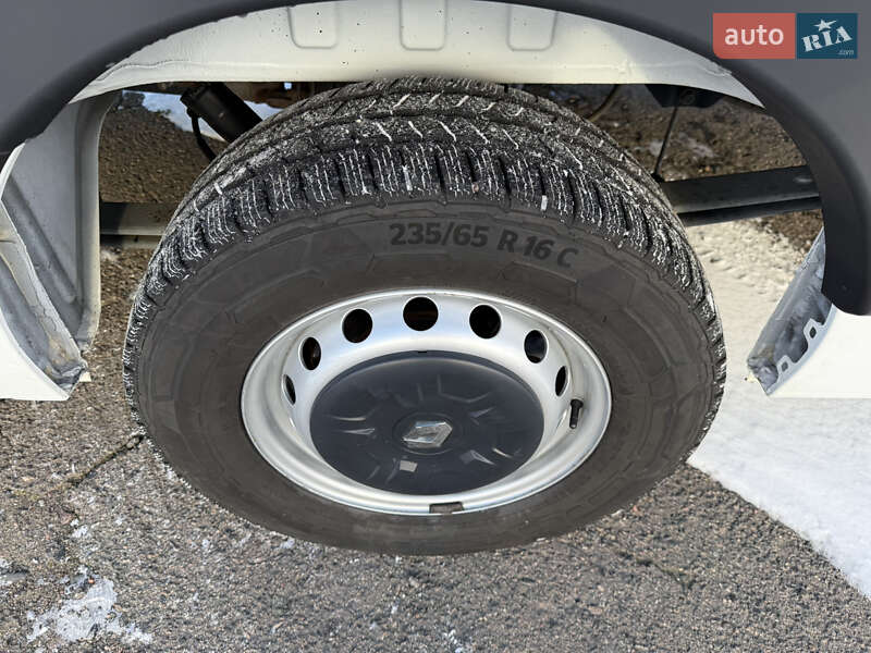Грузовой фургон Renault Master 2021 в Луцке
