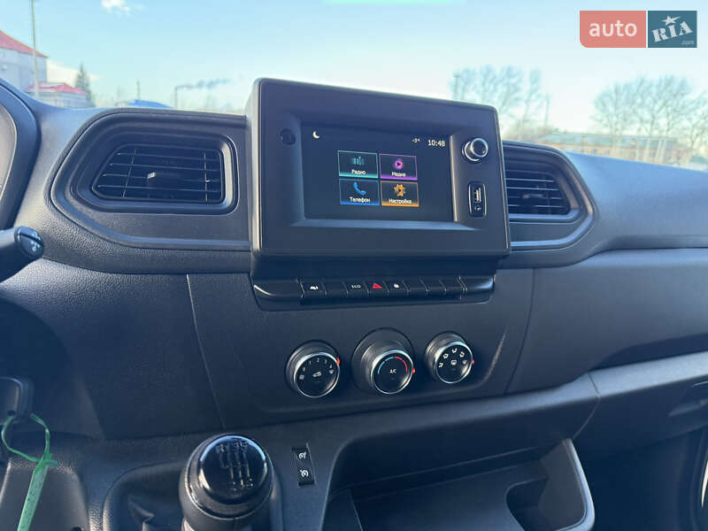Грузовой фургон Renault Master 2021 в Луцке