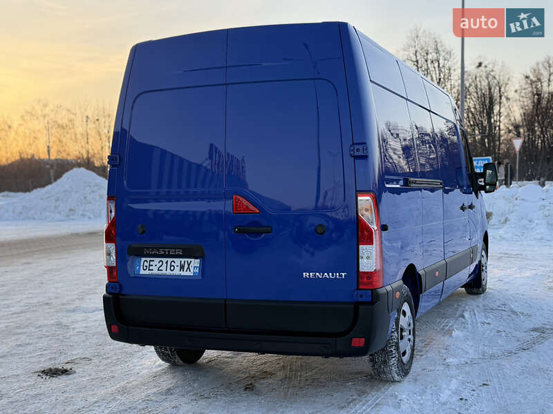 Вантажний фургон Renault Master 2022 в Дубні