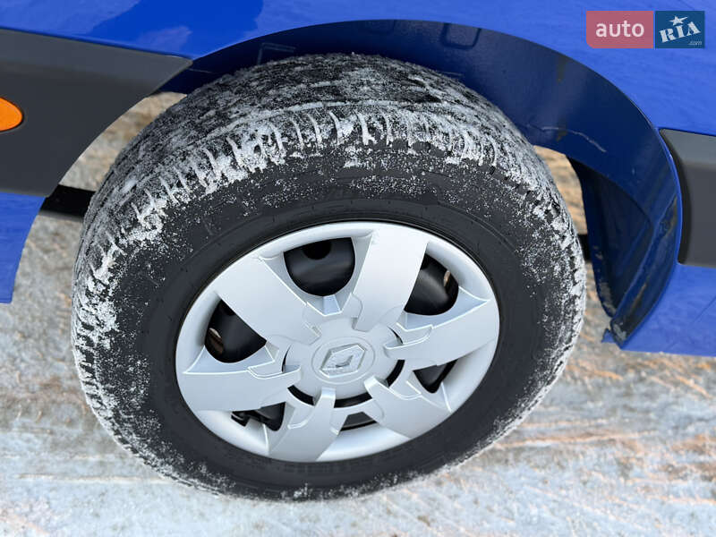 Вантажний фургон Renault Master 2022 в Дубні