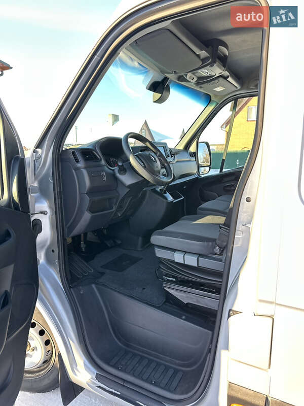 Грузовой фургон Renault Master 2019 в Камне-Каширском