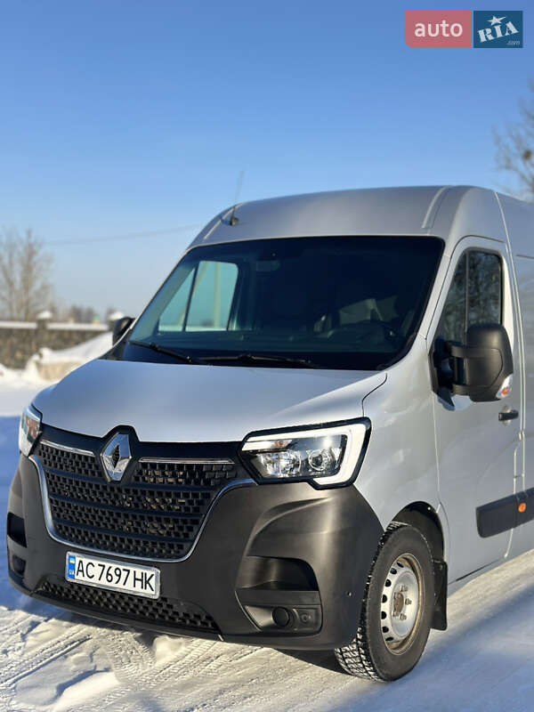 Грузовой фургон Renault Master 2019 в Камне-Каширском