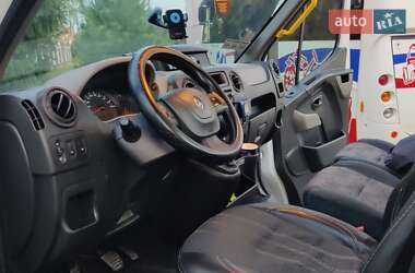 Мінівен Renault Master 2016 в Луцьку