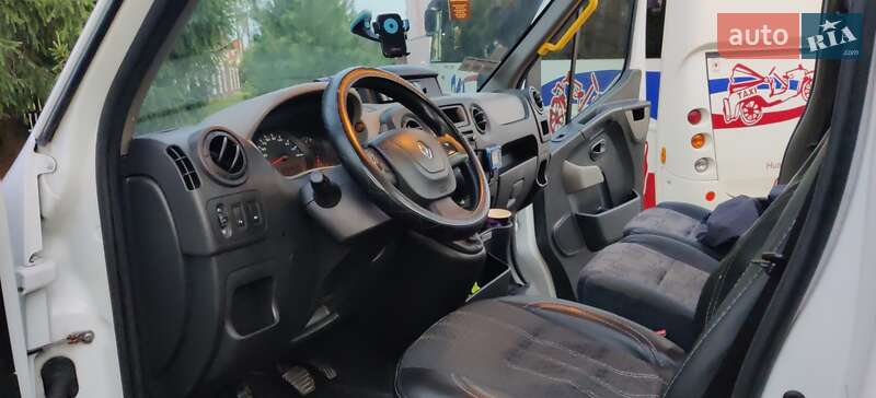 Минивэн Renault Master 2016 в Луцке
