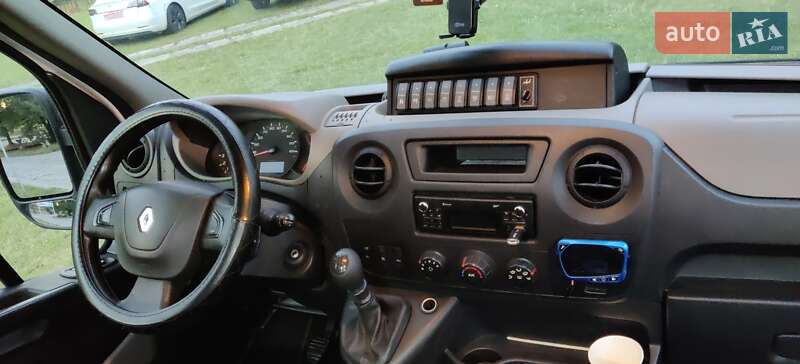 Минивэн Renault Master 2016 в Луцке