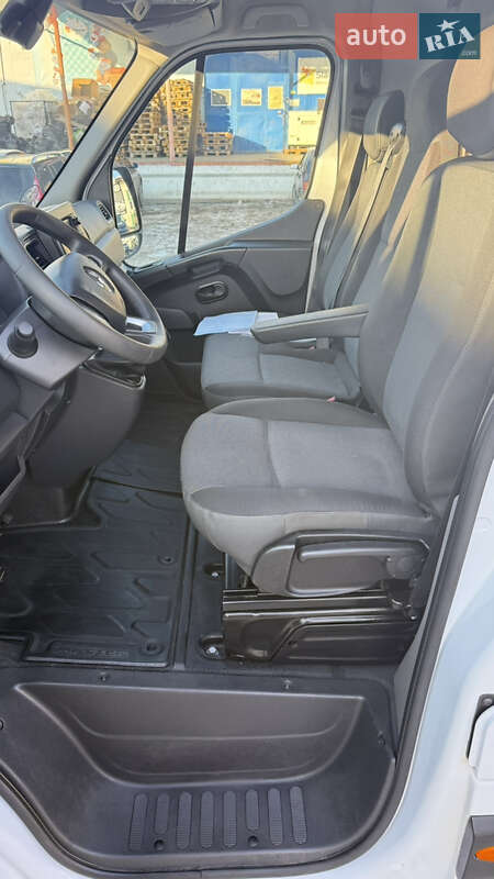 Грузовой фургон Renault Master 2020 в Луцке