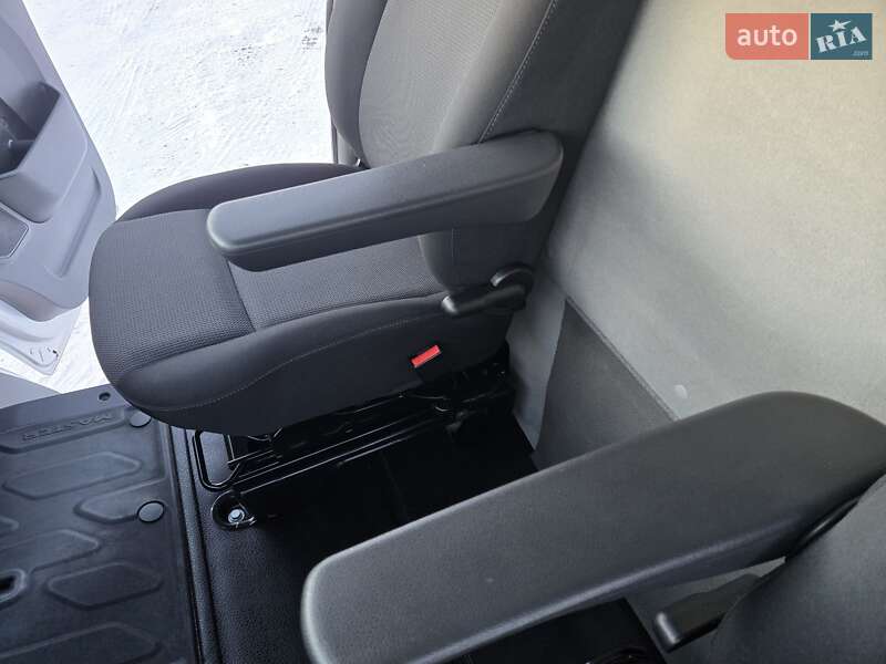 Грузовой фургон Renault Master 2021 в Луцке фото 45 Грузовой фургон Renault Master 2021 в Луцке