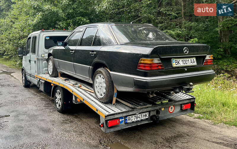 Эвакуатор Renault Master 2010 в Львове фото 56 Эвакуатор Renault Master 2010 в Львове