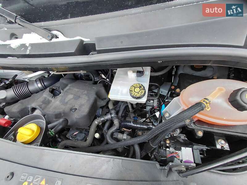 Вантажний фургон Renault Master 2021 в Ковелі