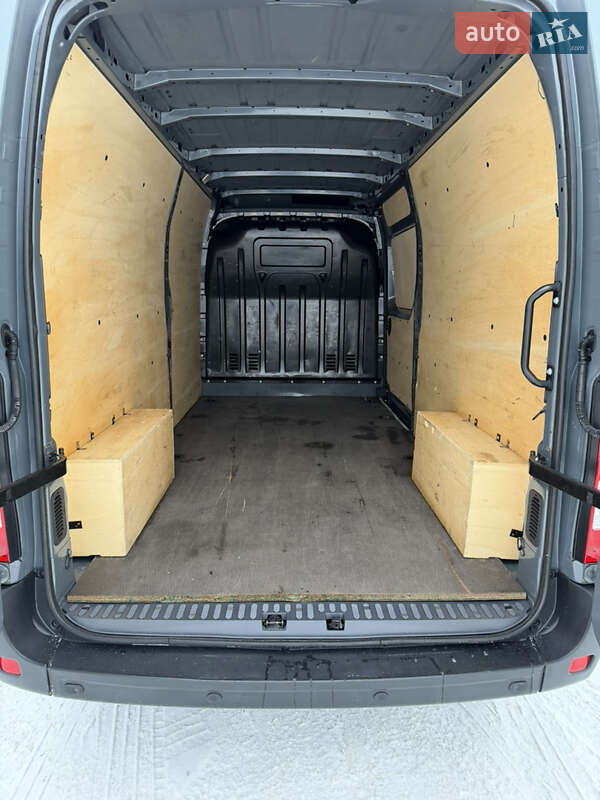 Вантажний фургон Renault Master 2022 в Ковелі