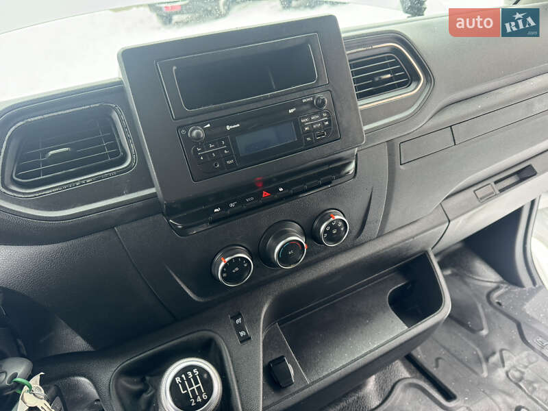 Тентований Renault Master 2022 в Рівному